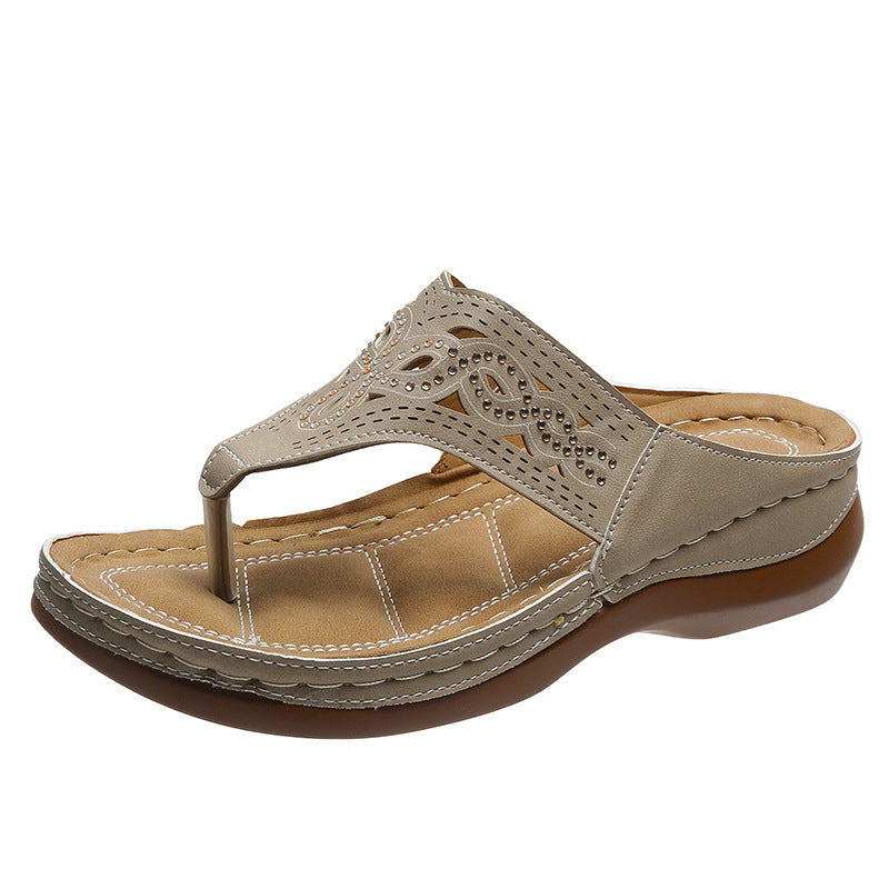 Hollow Rhinestone Muffin Bottom Thong Women Wear Beach Sandals And Slippers