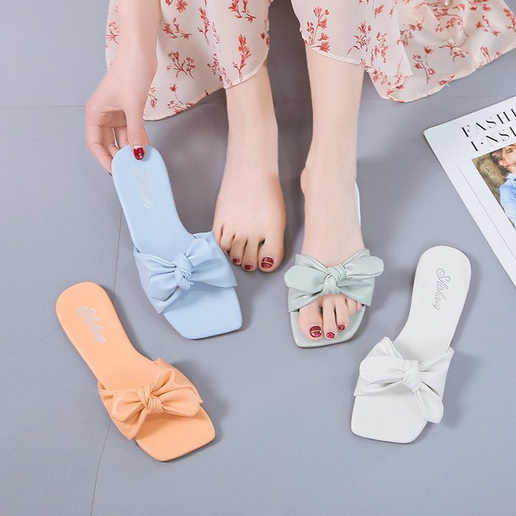 Women's Beach Slippers With Bow